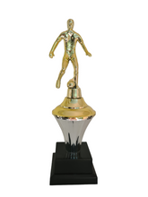 Troféu futebol jogador 501363 - TROFEUS GUARANI IMP COM. LTDA ME